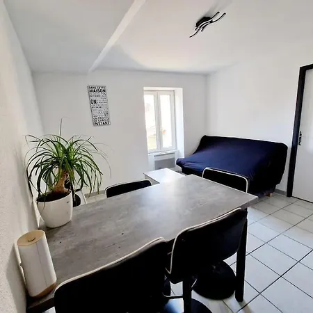 Agreable T2 Centre *