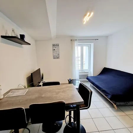 Apartment Agreable T2 Centre *
