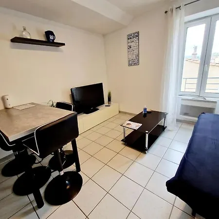 Agreable T2 Centre
